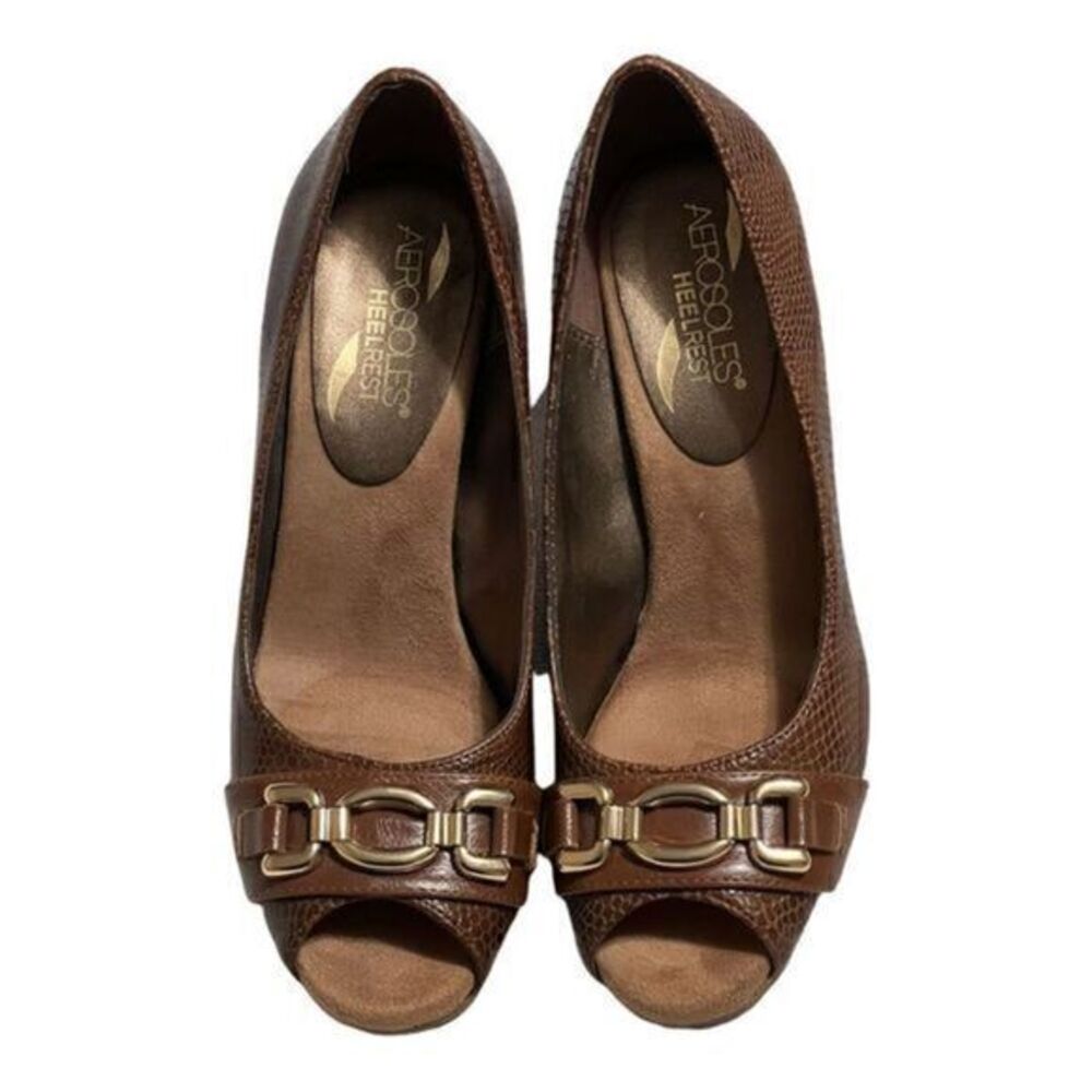 GOOD Lux Peep-Toe Pumps